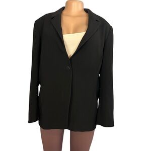 Lafayette 148 Black Single Button Closure